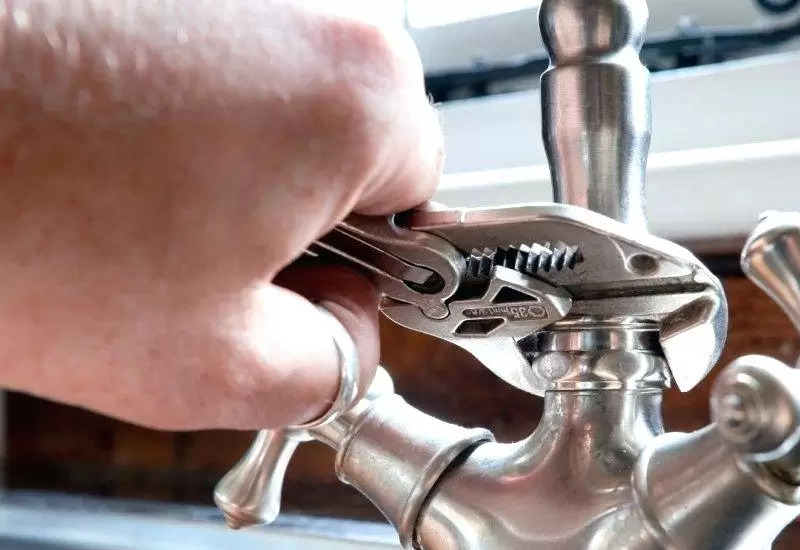 Tacoma-Bathroom-Faucet-Repairs