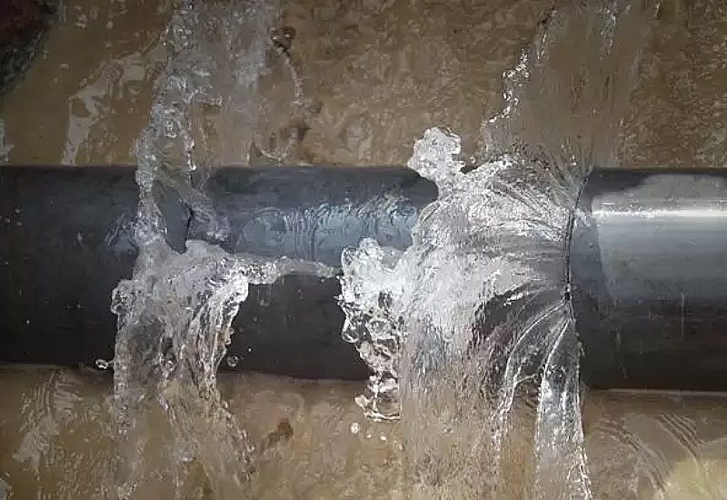 Auburn-Sewer-Burst-Pipes